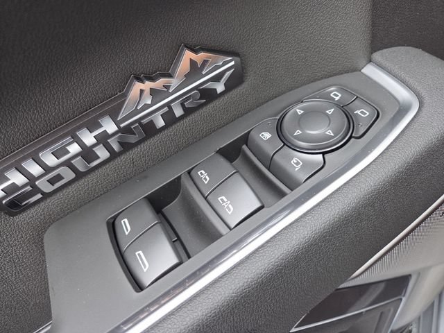 New 2026 Chevrolet Silverado 1500 High Country AWD/4WD image 11