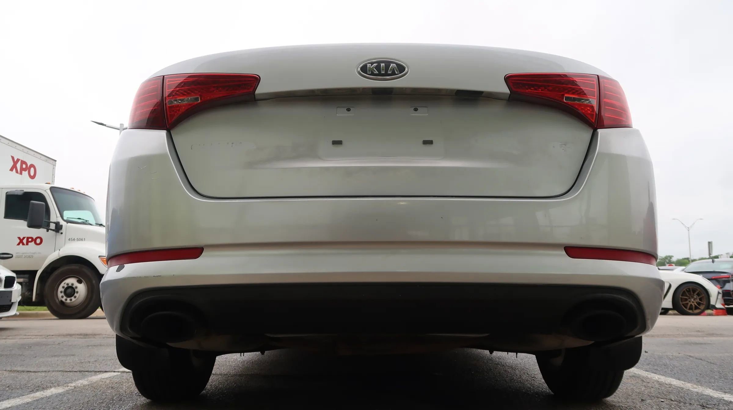 Used 2011 Kia Optima LX FWD image 10