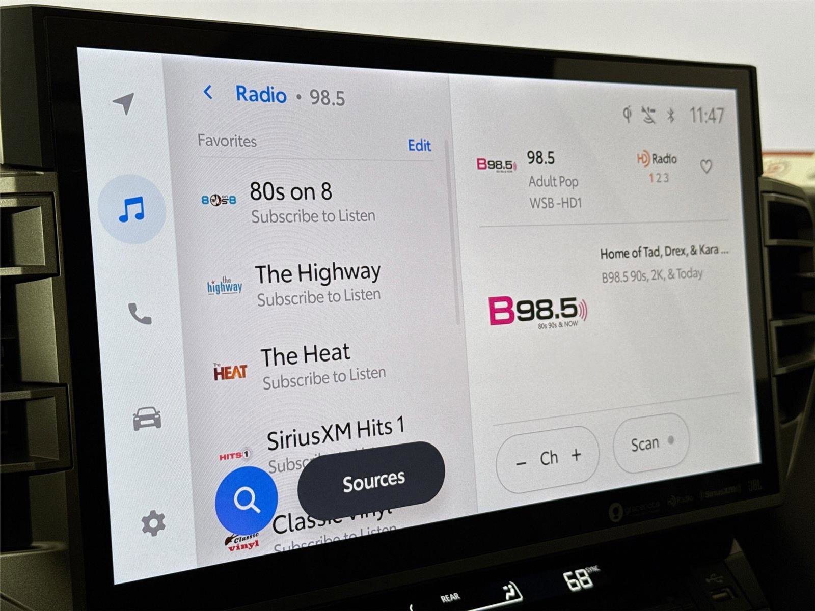 Certified 2024 Toyota Sequoia Limited image 25