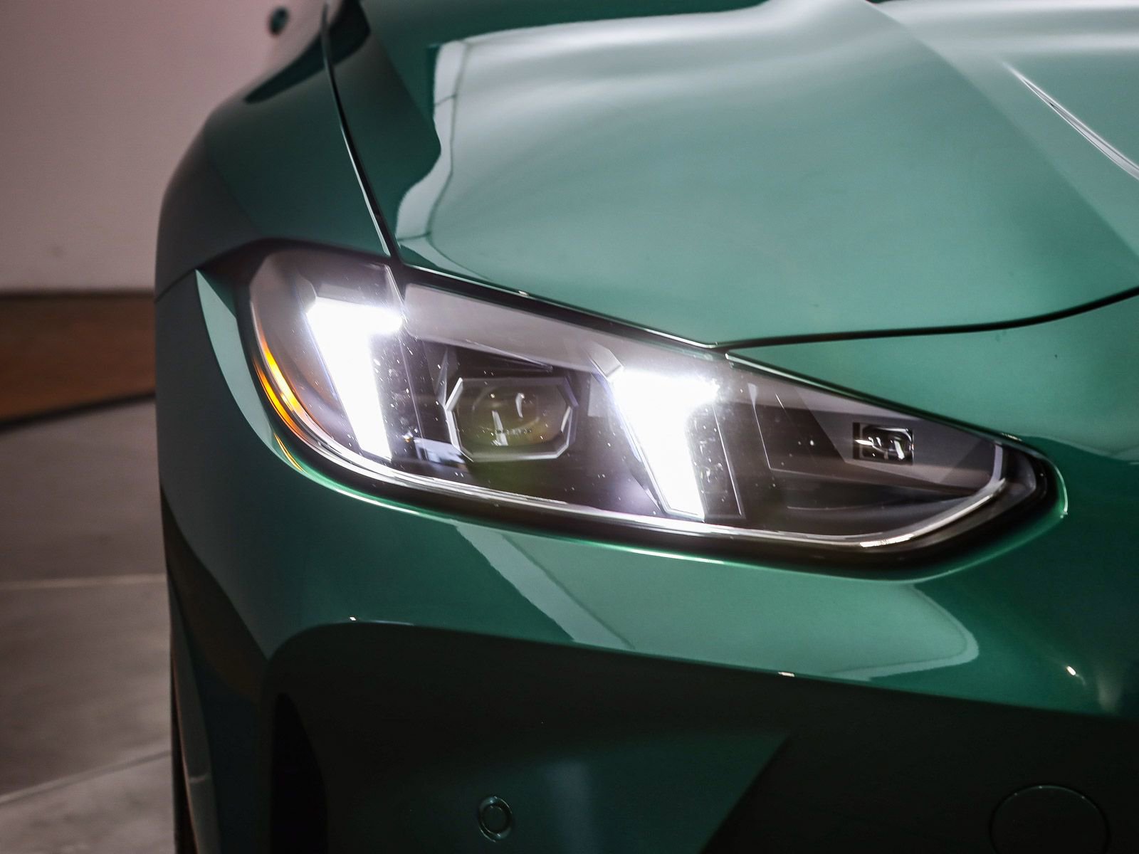 Used 2026 BMW M4 Competition RWD image 8