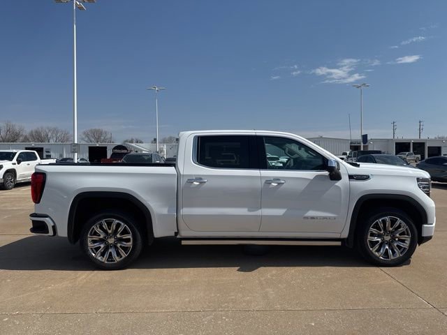 Used 2024 GMC Sierra 1500 Denali w/ Denali Reserve Package image 2