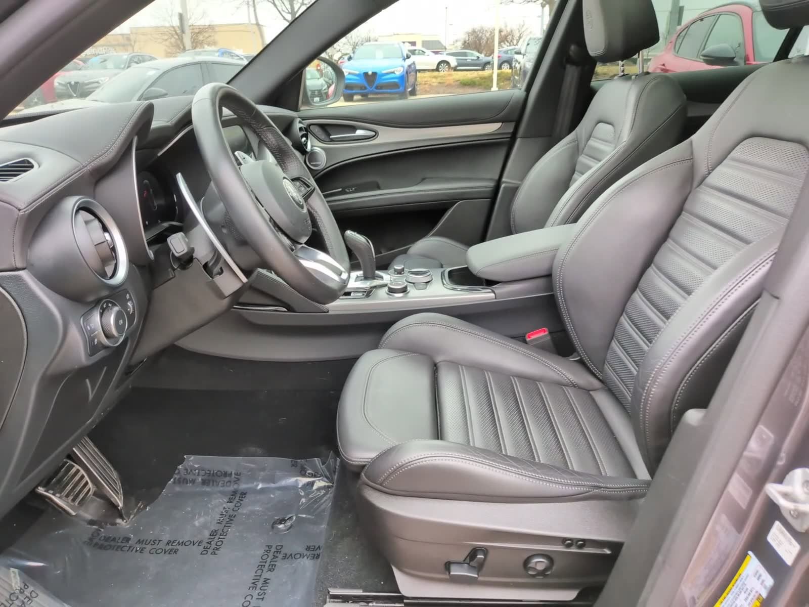 Used 2024 Alfa Romeo Stelvio Veloce AWD/4WD image 21