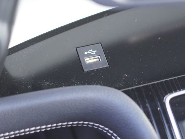 Certified 2026 Toyota Sienna XSE image 27