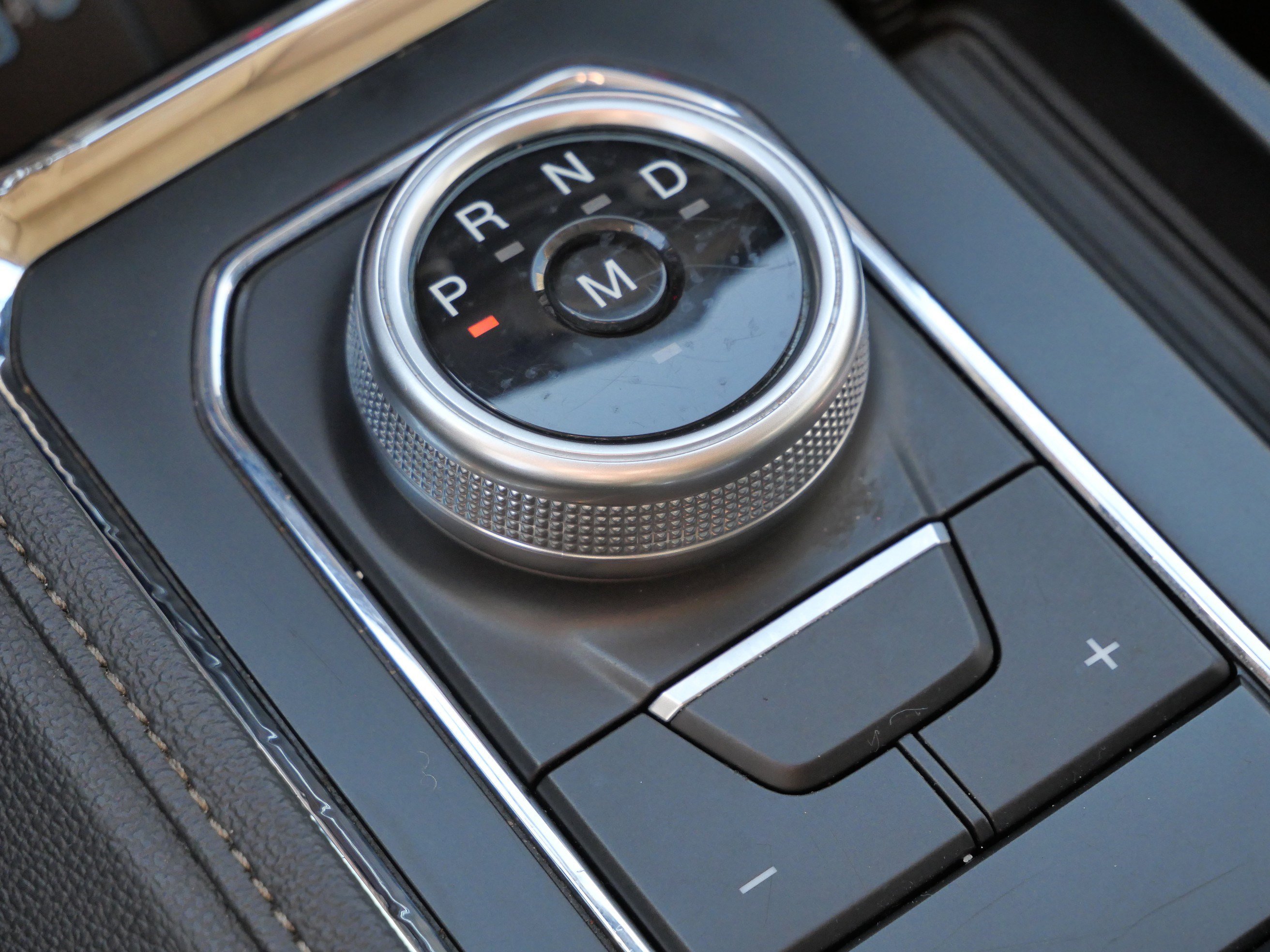 Used 2024 Ford Expedition XLT image 25