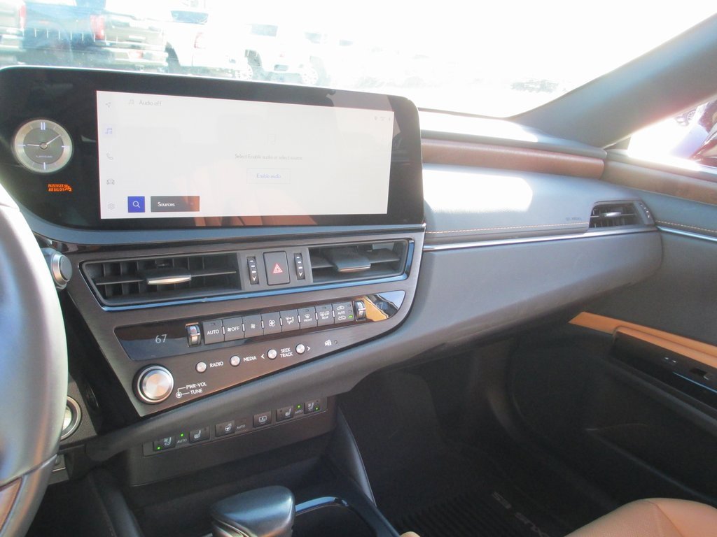 Used 2023 Lexus ES 350 Ultra Luxury image 22