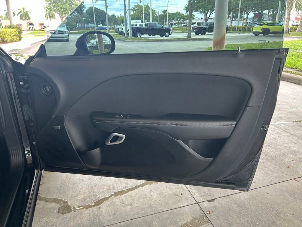 Used 2022 Dodge Challenger R/T Scat Pack RWD image 25