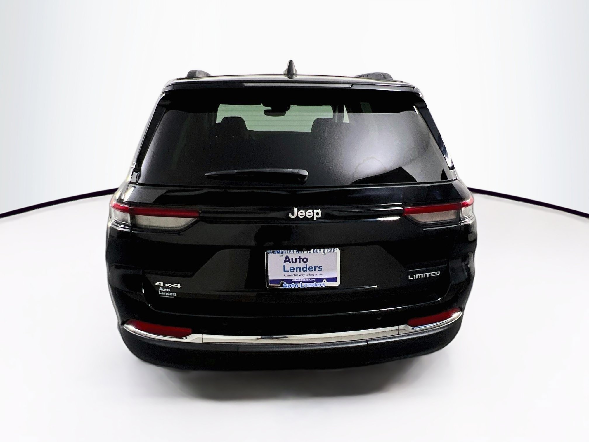 Used 2023 Jeep Grand Cherokee Limited AWD/4WD image 6