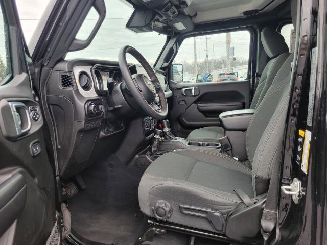 Used 2024 Jeep Wrangler Sport S image 8