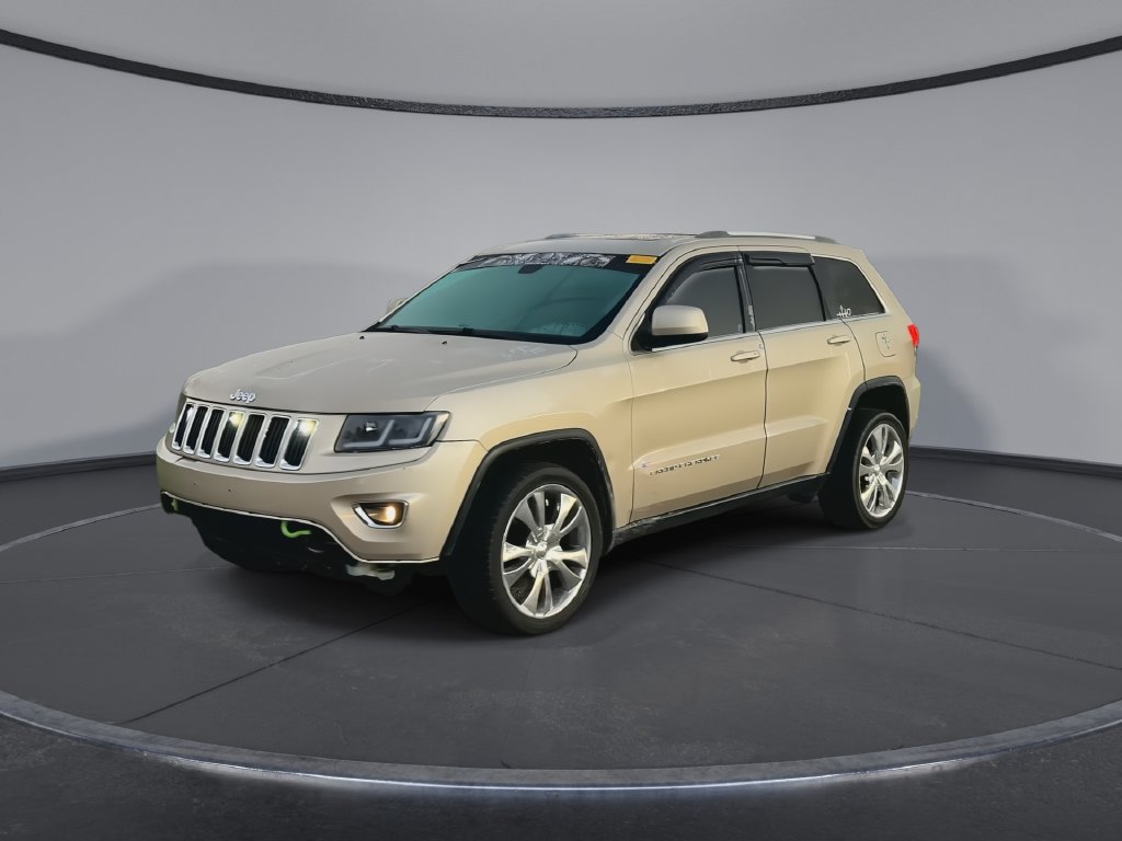 Used 2014 Jeep Grand Cherokee Laredo w/ Quick Order Package 23E AWD/4WD image 4