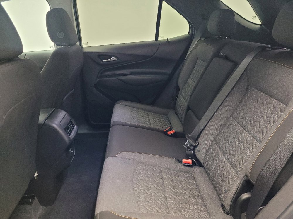 Used 2024 Chevrolet Equinox LT w/ LPO, Floor Liner Package FWD image 18