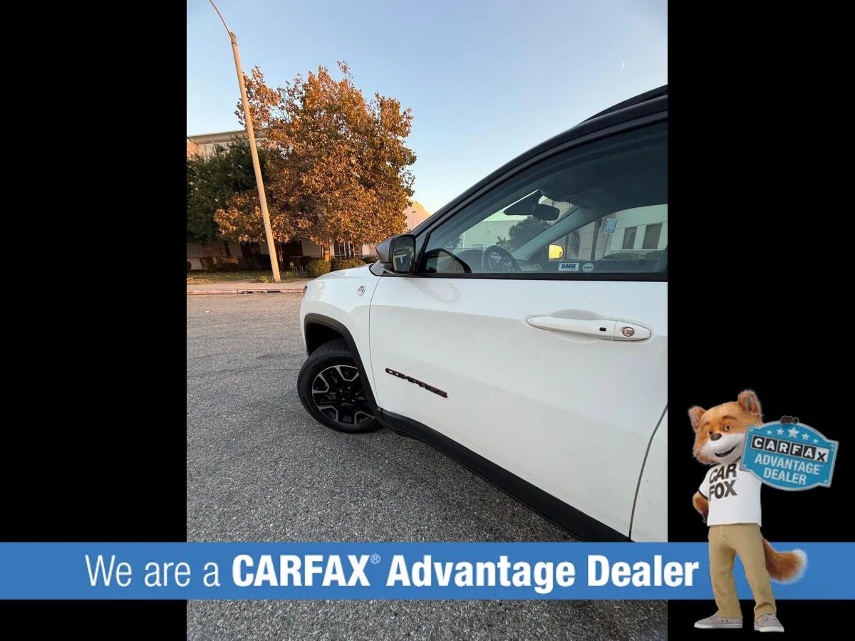 Used 2020 Jeep Compass Trailhawk AWD/4WD image 18
