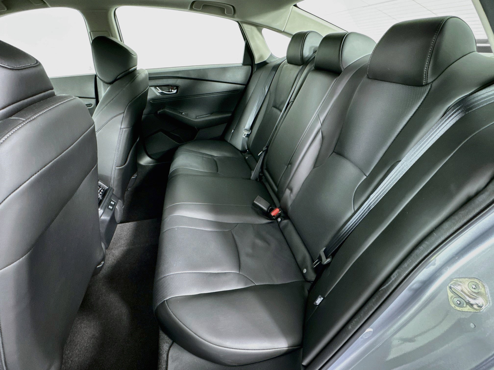 Used 2026 Honda Accord EX-L image 24