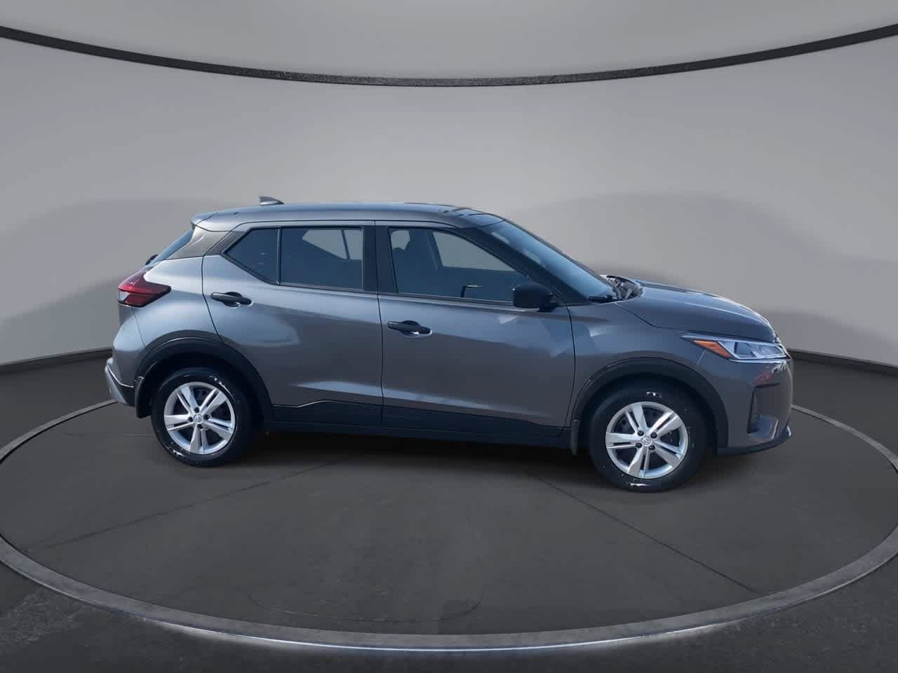 Used 2023 Nissan Kicks S FWD image 9