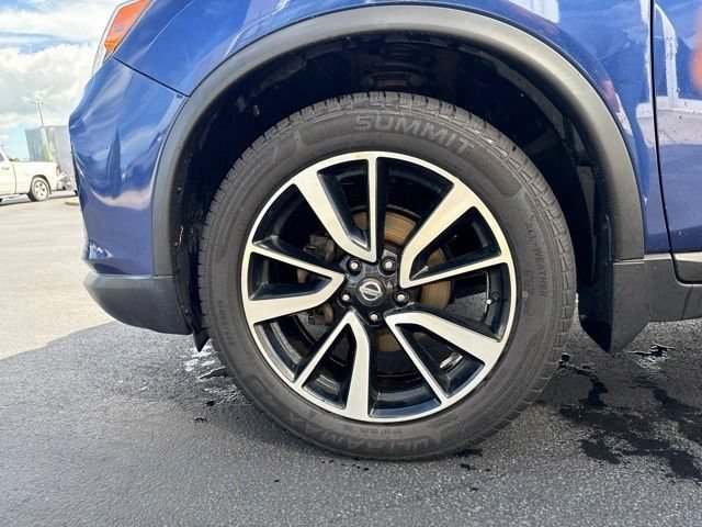 Used 2017 Nissan Rogue SL w/ SL Premium Package AWD/4WD image 10