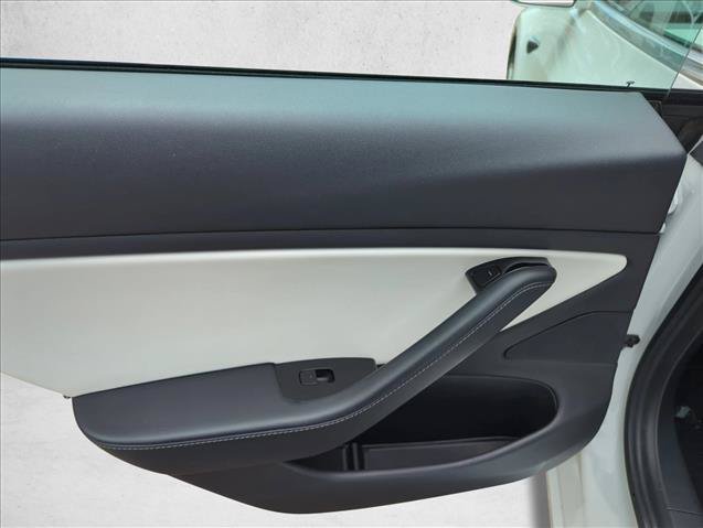 Used 2019 Tesla Model 3 Standard Range Plus RWD image 11