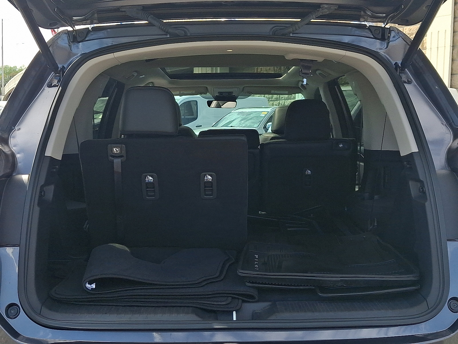 Used 2023 Honda Pilot Elite image 28