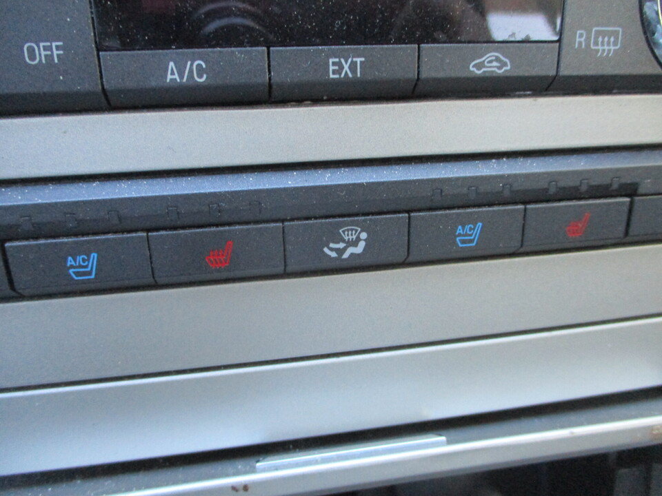 Used 2008 Lincoln MKX AWD image 37