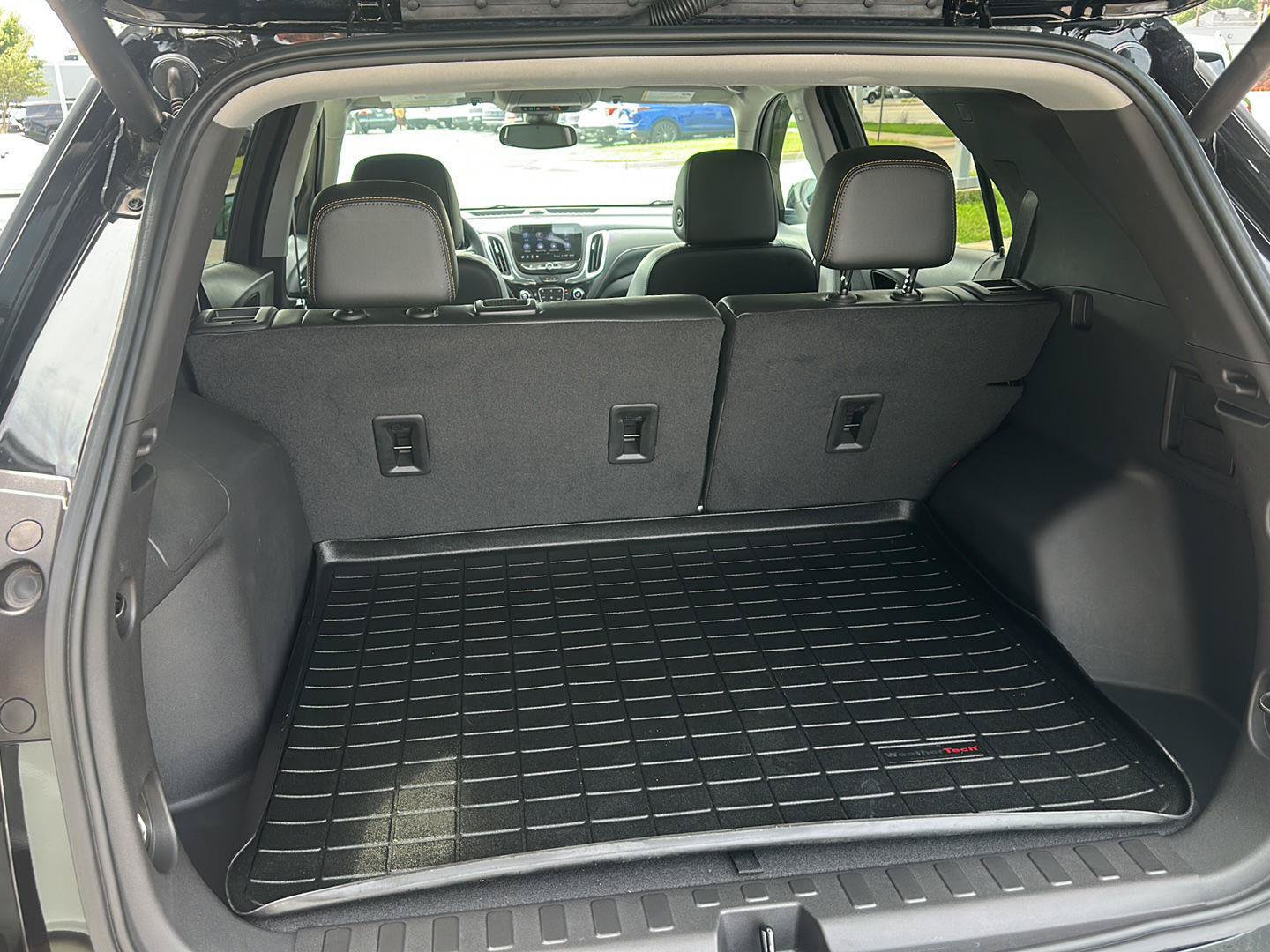 Used 2024 Chevrolet Equinox Premier FWD image 15