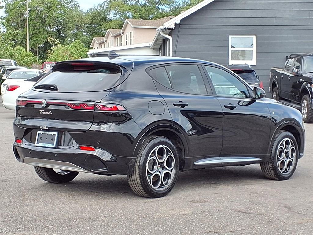 Used 2024 Alfa Romeo Tonale Ti AWD/4WD image 7