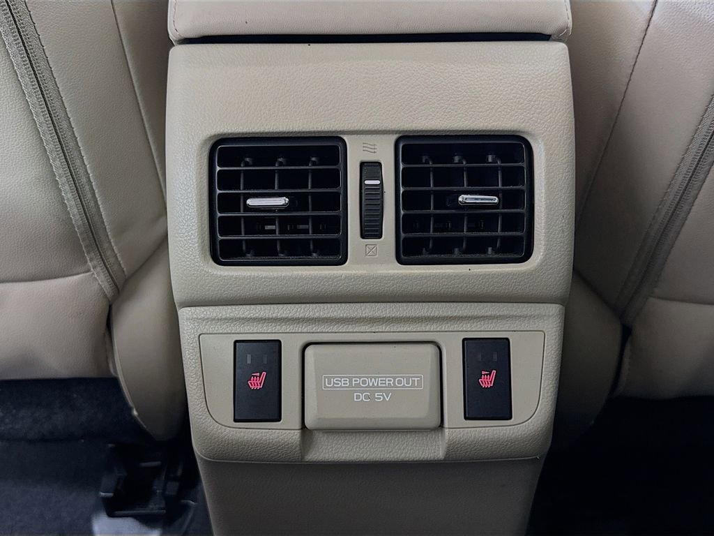 Used 2018 Subaru Outback 3.6R Limited image 27