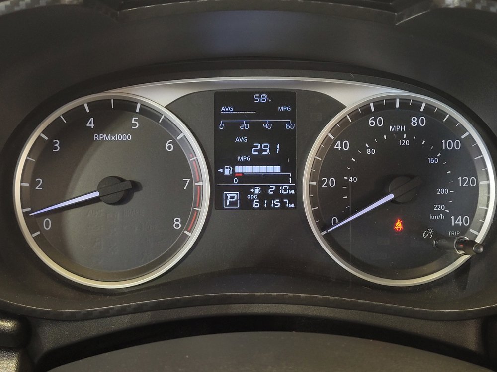 Used 2021 Nissan Versa S FWD image 23