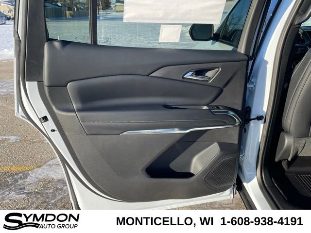 New 2026 Chevrolet Traverse LT w/ Sun and Wheel Package image 18