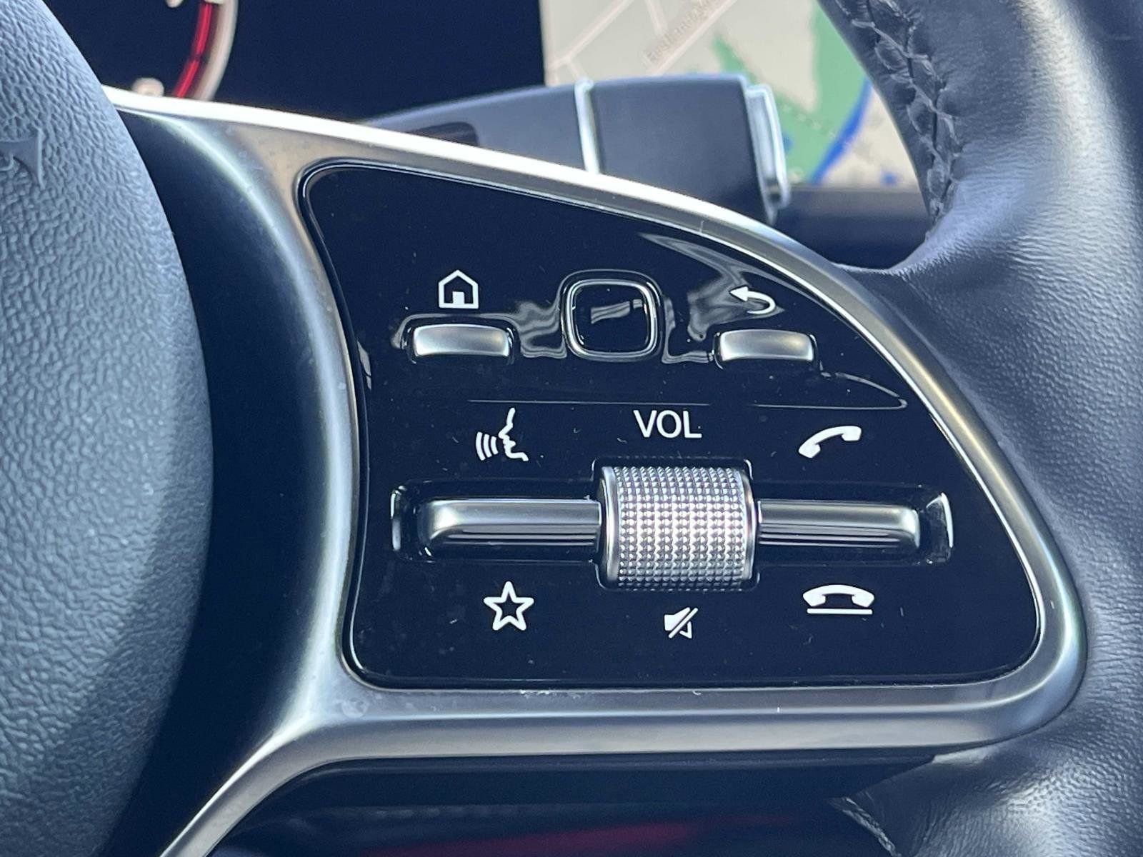 Certified 2024 Mercedes-Benz G 550 image 25