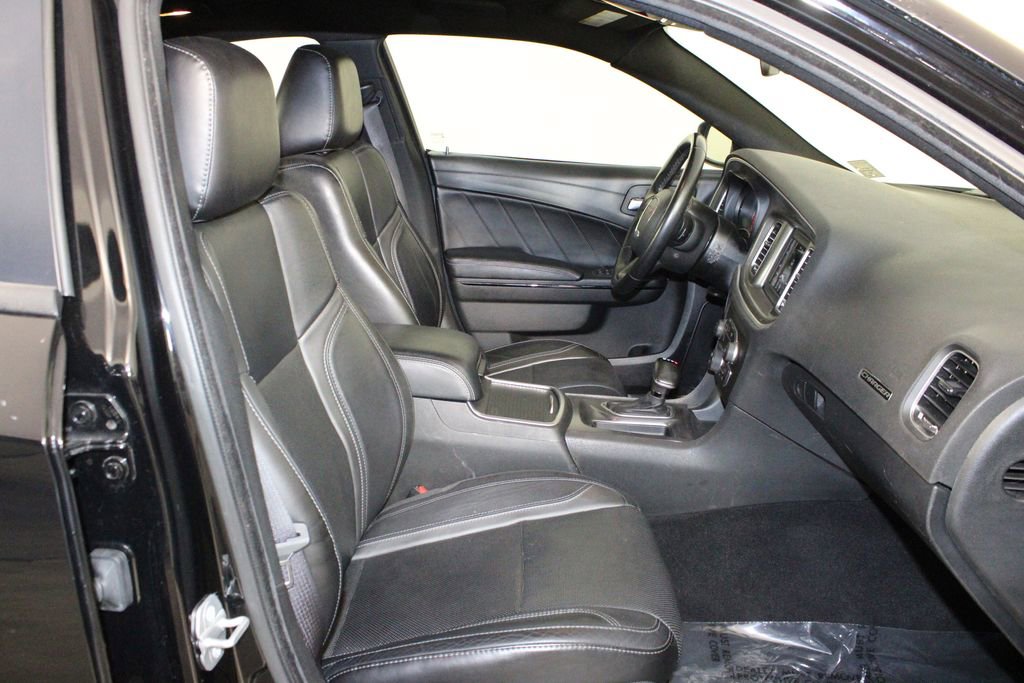 Used 2022 Dodge Charger SXT image 14
