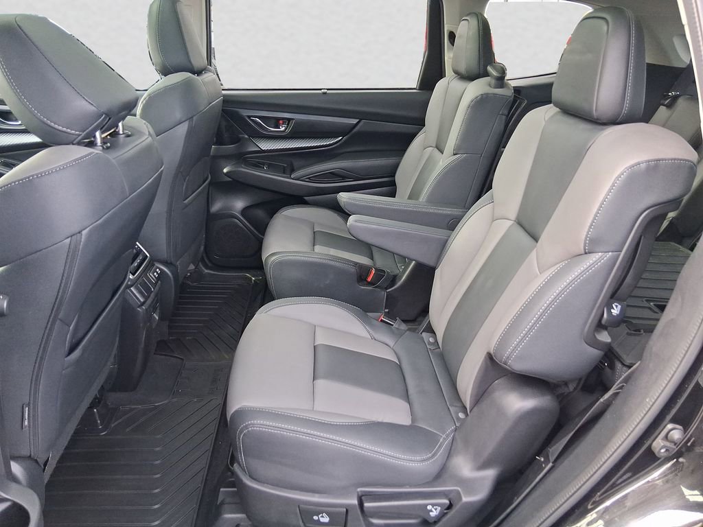 Used 2022 Subaru Ascent Onyx Edition image 10