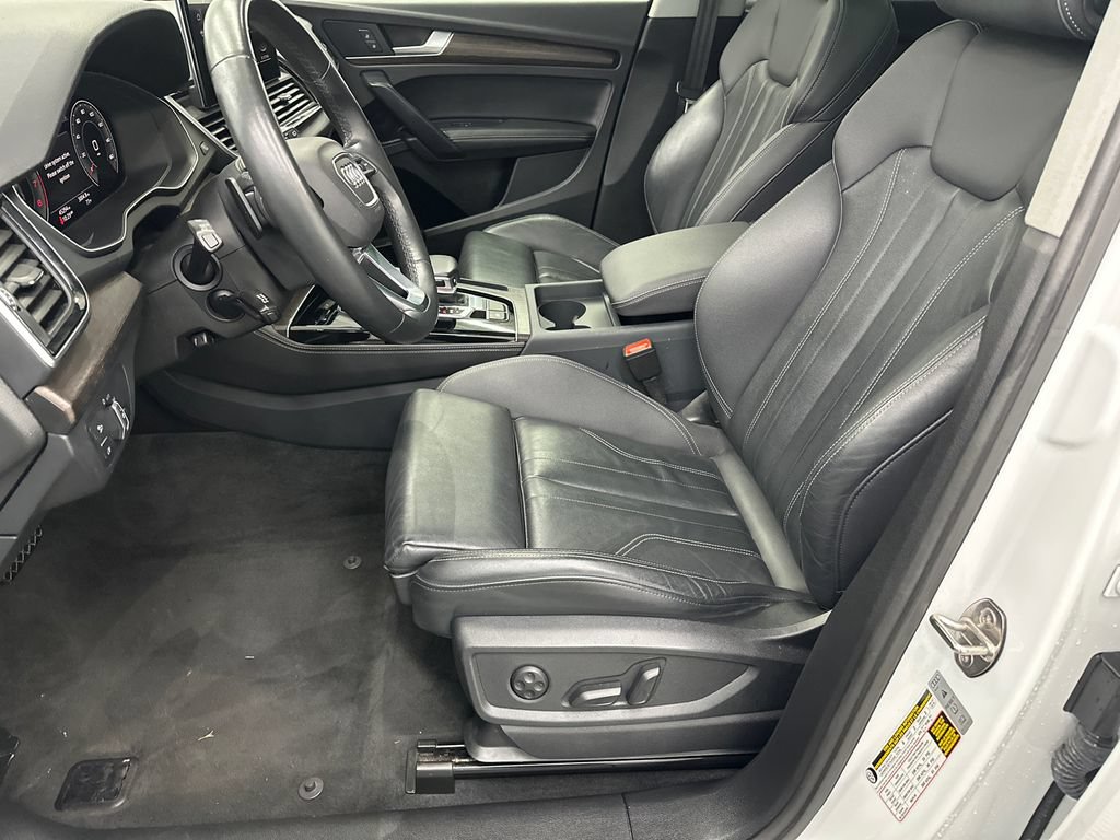 Used 2024 Audi Q5 2.0T Premium Plus AWD/4WD image 9