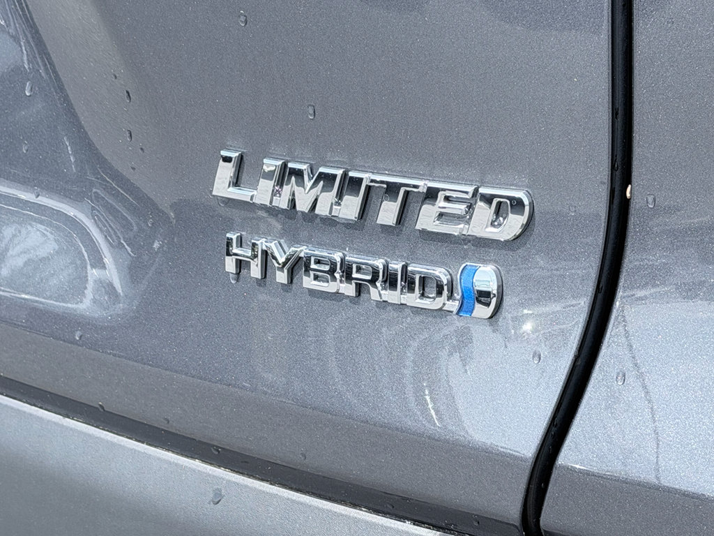 Used 2024 Toyota RAV4 Limited image 10