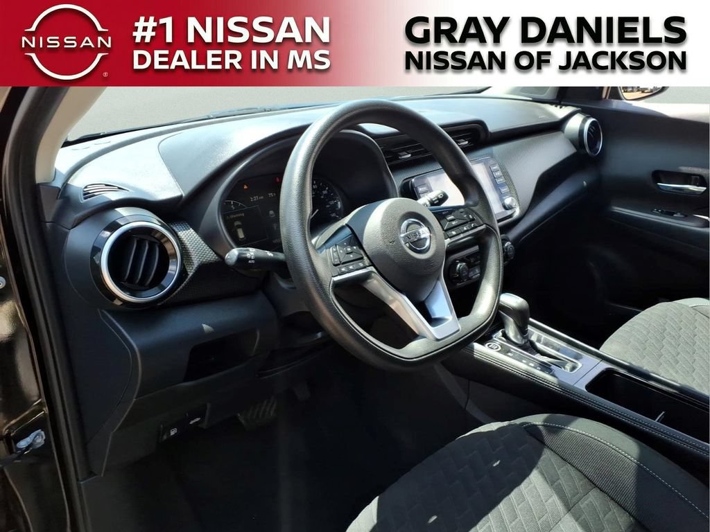 Used 2021 Nissan Kicks SV FWD image 10