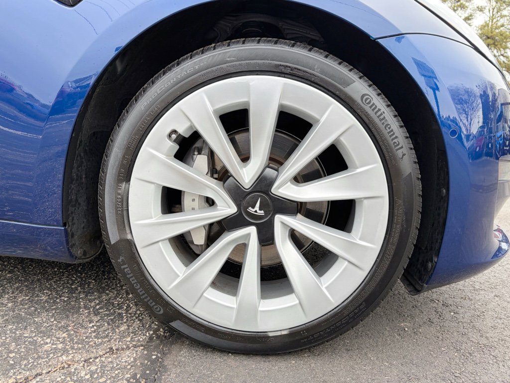 Used 2021 Tesla Model 3 Standard Range Plus image 31