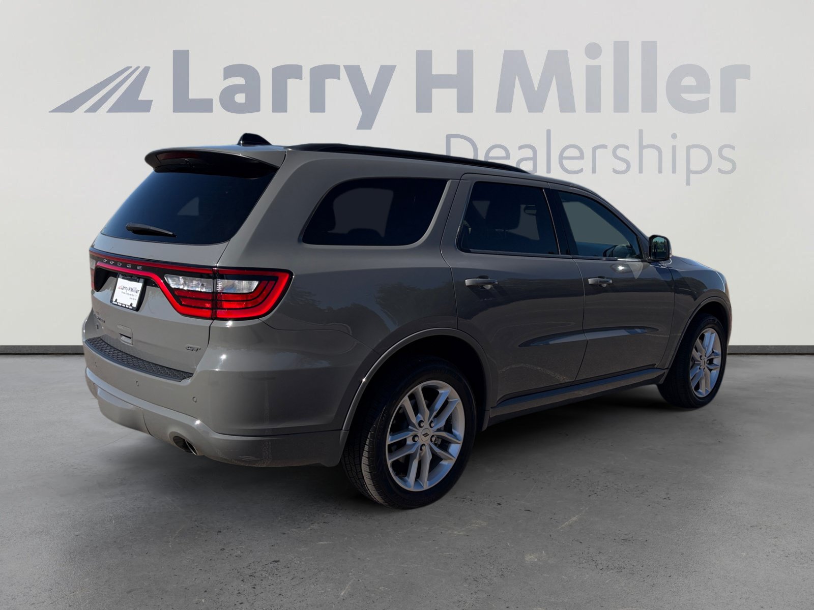Used 2024 Dodge Durango GT AWD/4WD image 6