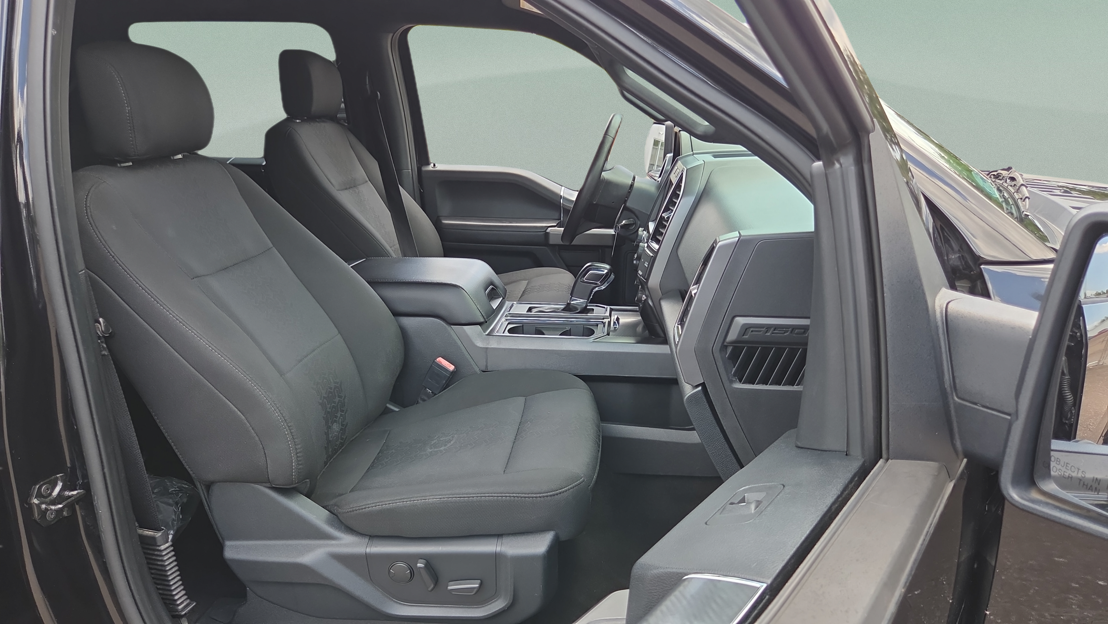 Used 2020 Ford F150 XLT w/ Equipment Group 302A Luxury RWD image 15