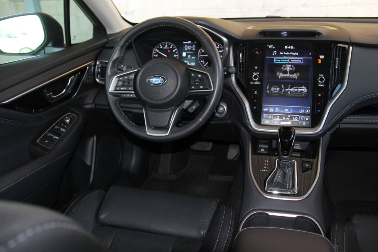Used 2025 Subaru Outback Touring XT AWD/4WD image 9