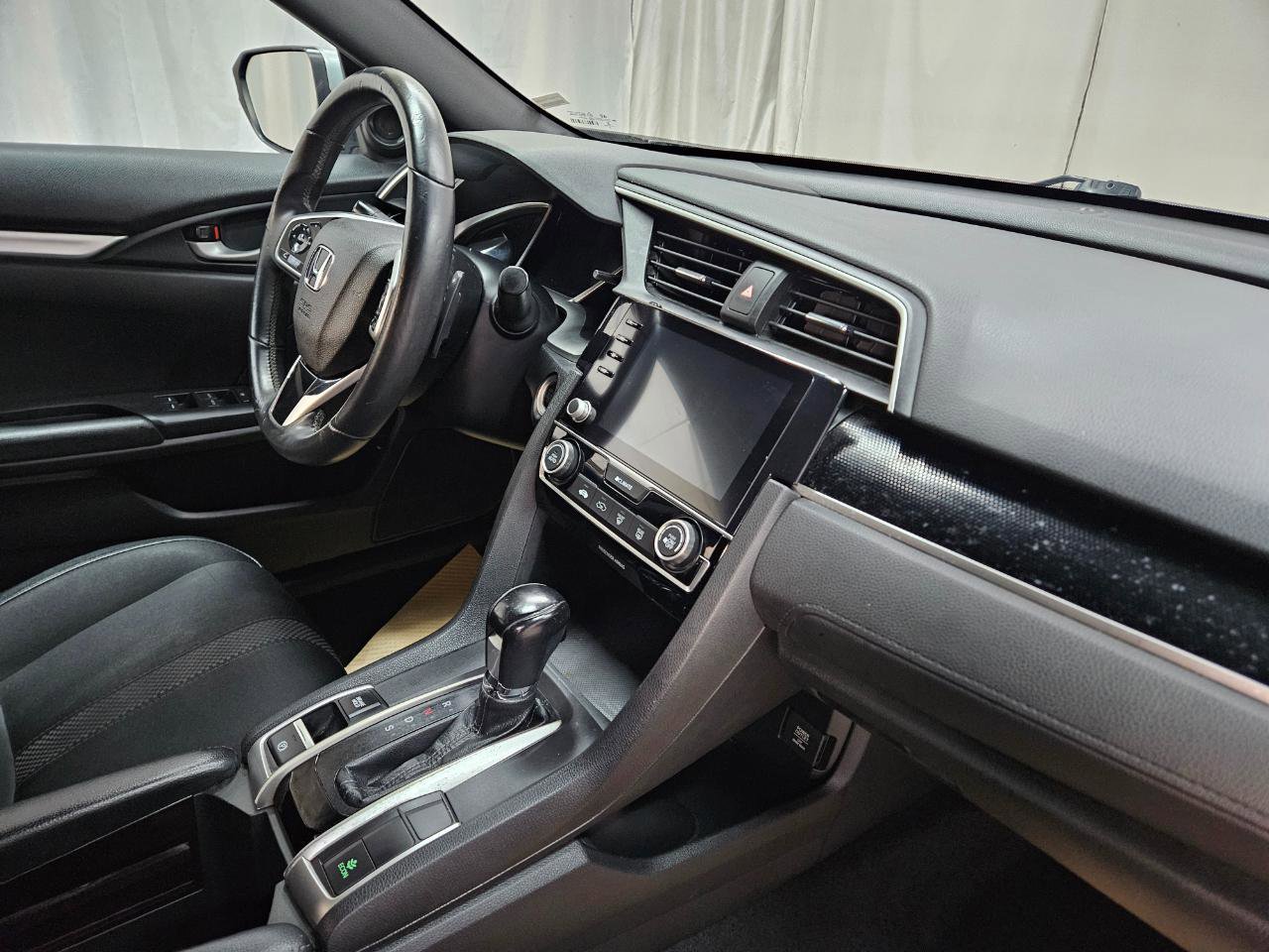 Used 2019 Honda Civic Sport image 20