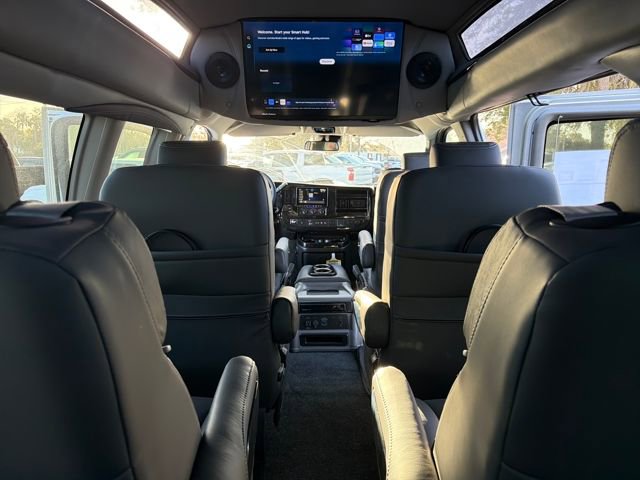 New 2025 Chevrolet Express 2500 Work Van 3D Extended Cargo Van w/ Driver Convenience Package image 25