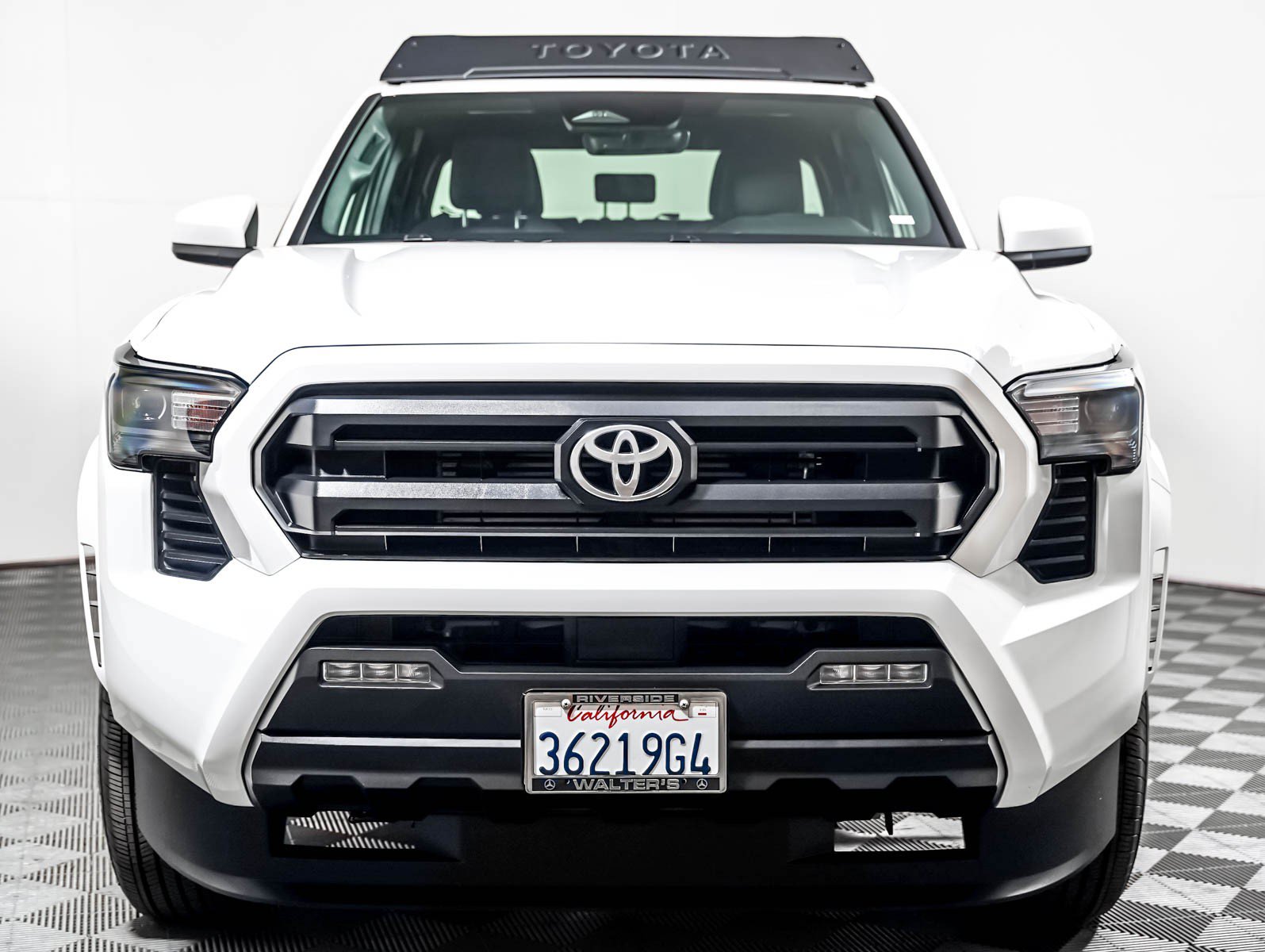 Used 2025 Toyota Tacoma SR5 RWD image 6