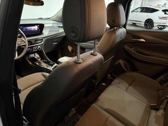 Used 2025 Buick Encore GX Preferred image 30