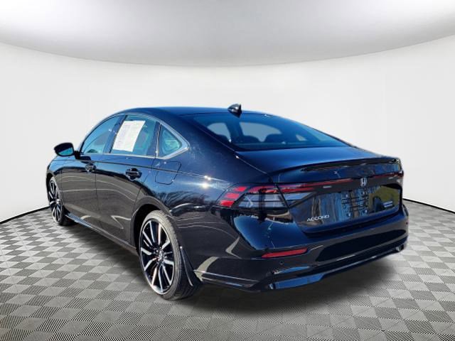 Used 2024 Honda Accord Touring image 6