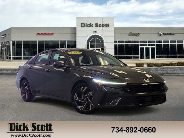 Used 2024 Hyundai Elantra Limited