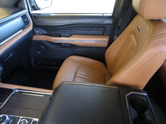 Certified 2022 Ford Expedition Max Platinum AWD/4WD image 23