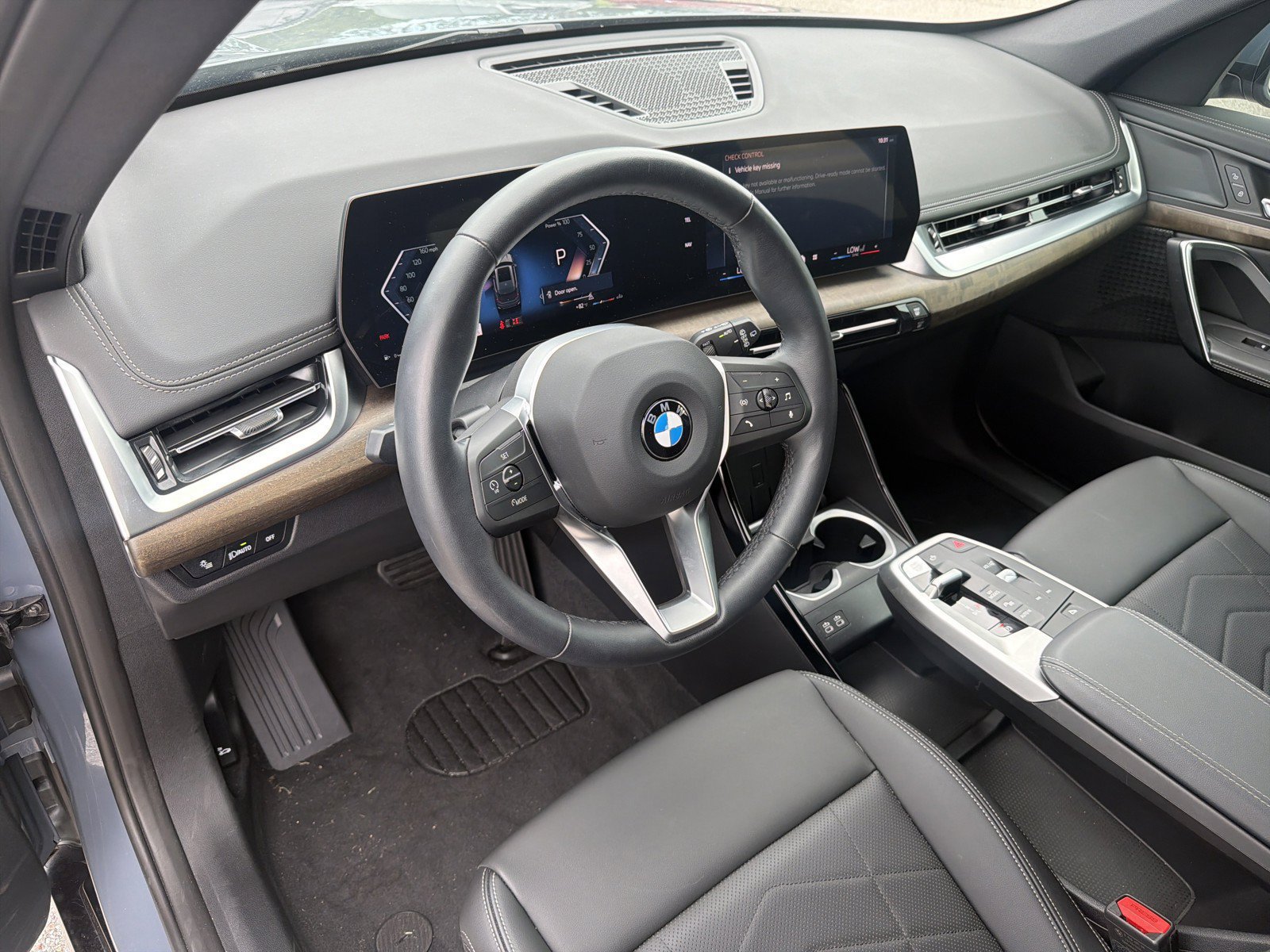 New 2026 BMW X1 xDrive28i w/ Convenience Package AWD/4WD image 23