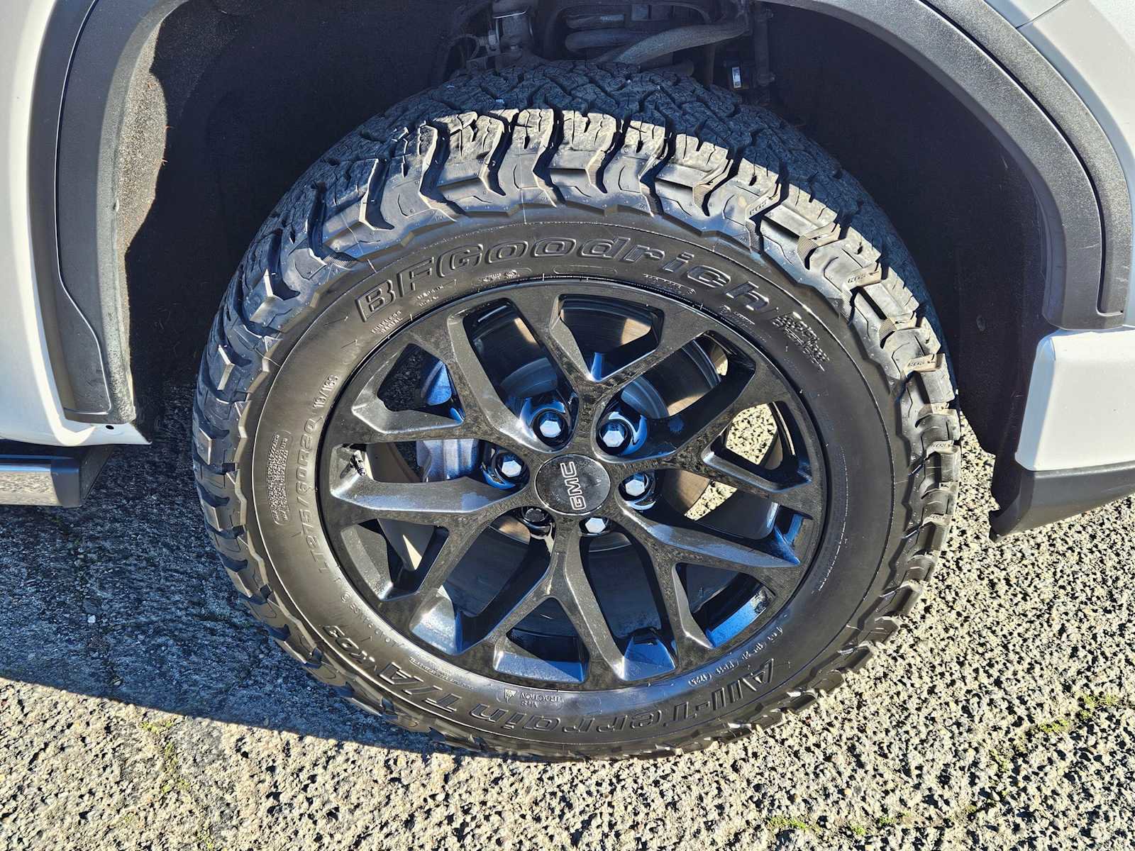 Used 2022 GMC Sierra 1500 Denali image 9