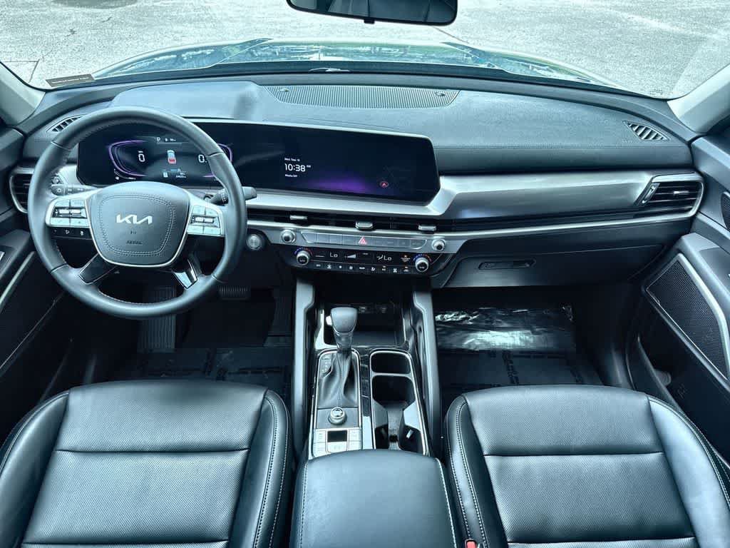 Certified 2024 Kia Telluride LX FWD image 24