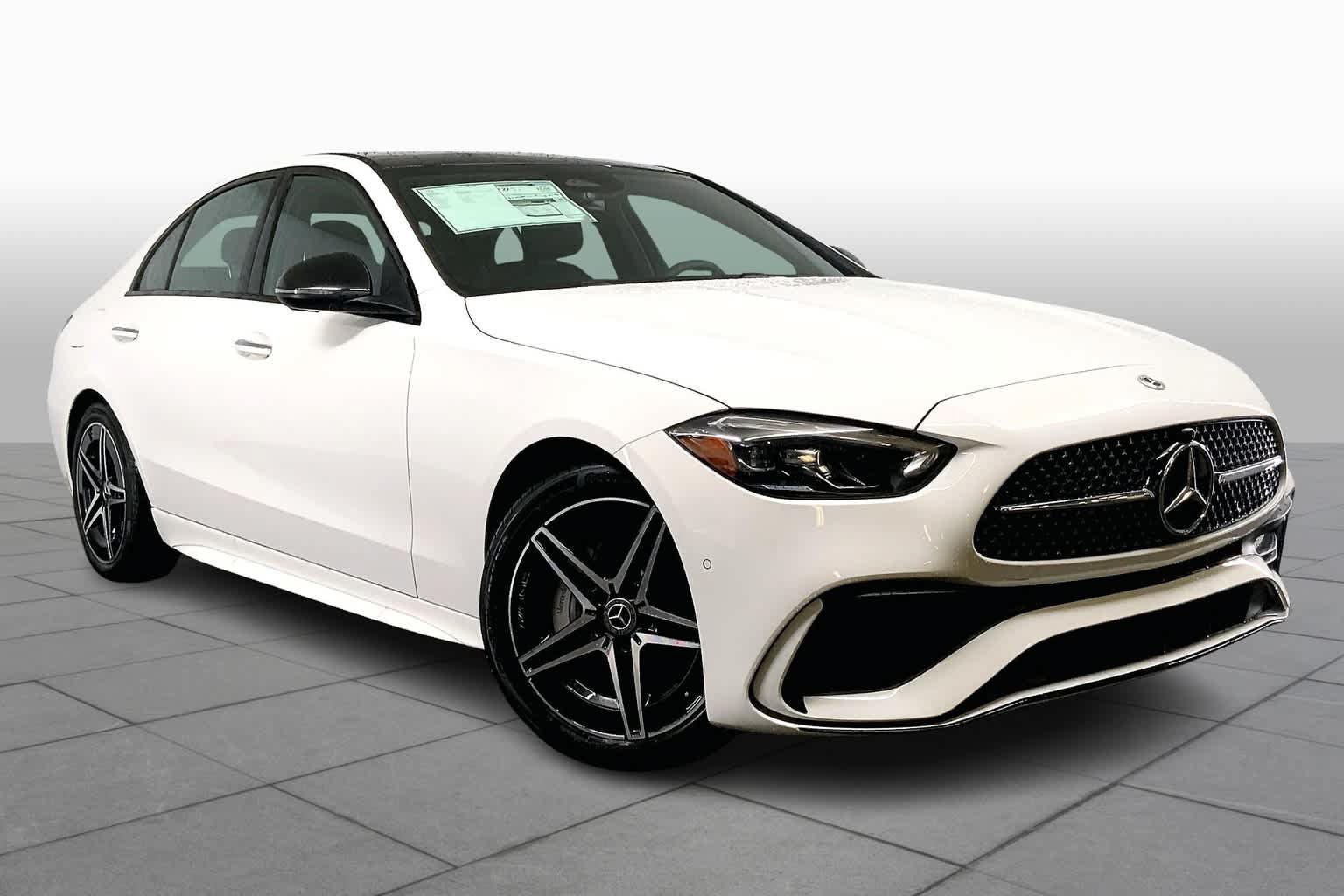 Used 2025 Mercedes-Benz C 300 4MATIC Sedan image 2