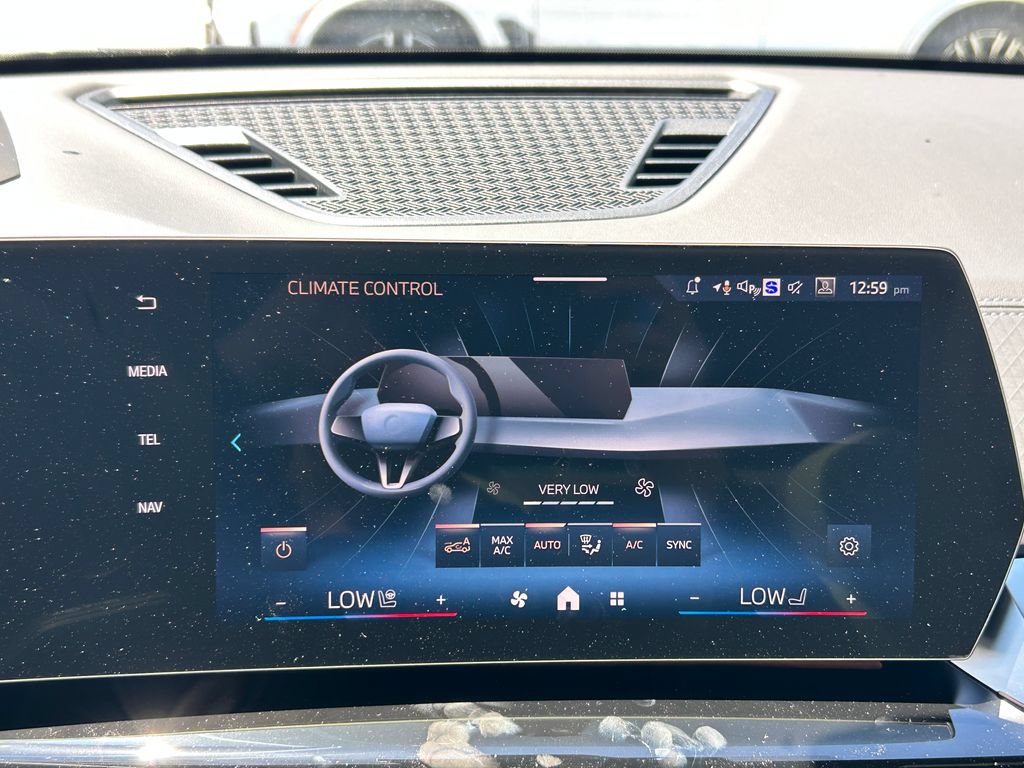 New 2026 BMW X2 xDrive28i w/ Technology Package AWD/4WD image 23