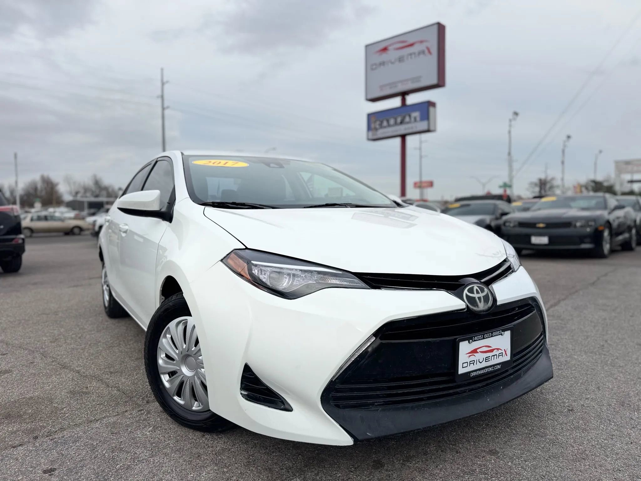 Used 2017 Toyota Corolla L FWD image 1