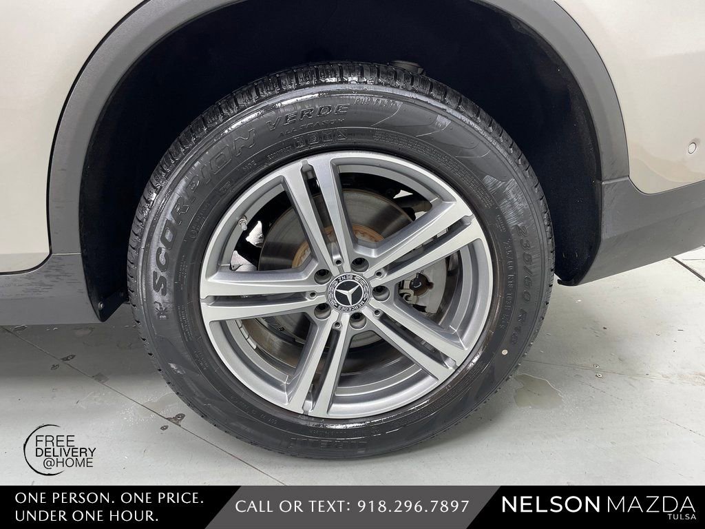 Used 2022 Mercedes-Benz GLC 300 4MATIC image 12